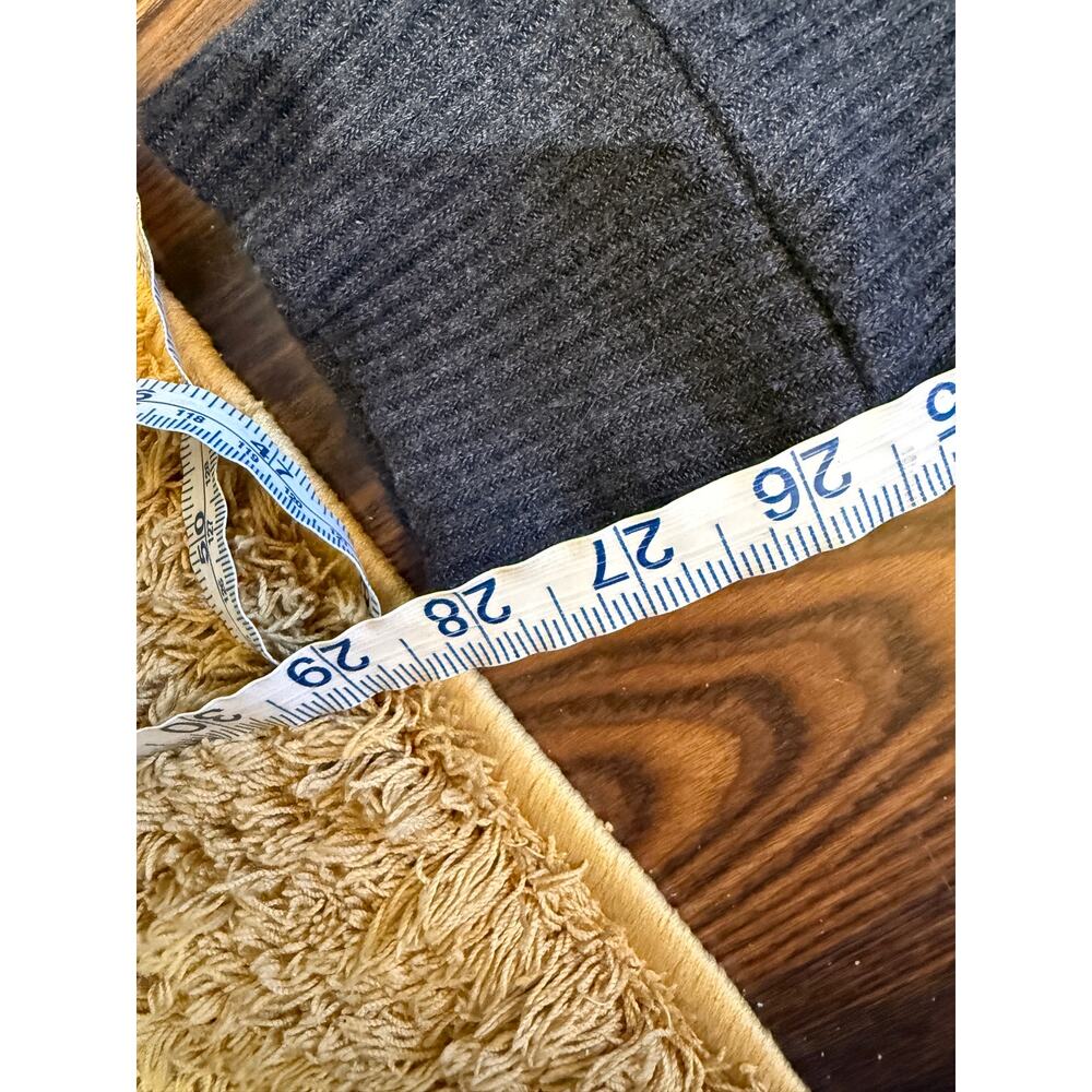 LETT Two Piece Ribbed Lounge Set Size M - Picture 10 of 10